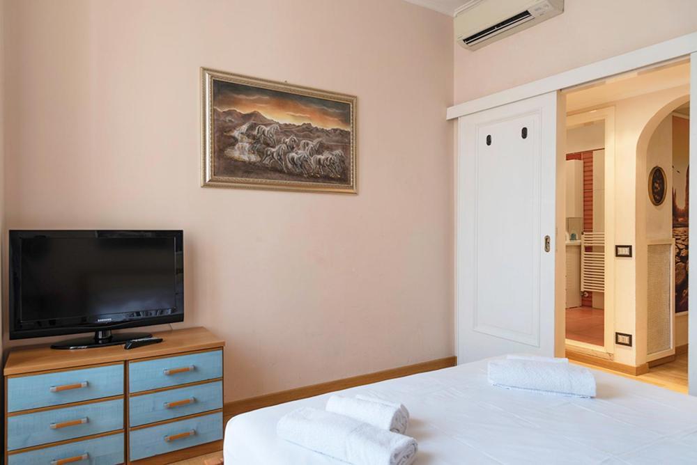 Tiberina Apartments - Rome Trastevere Luaran gambar