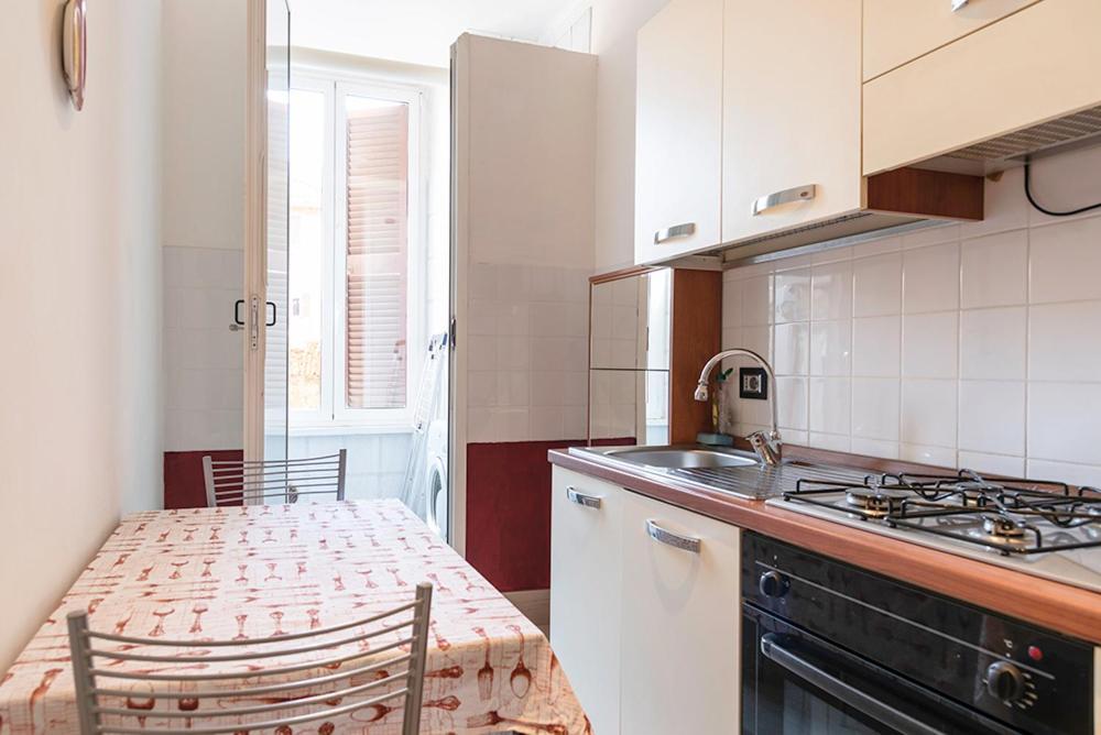 Tiberina Apartments - Rome Trastevere Luaran gambar