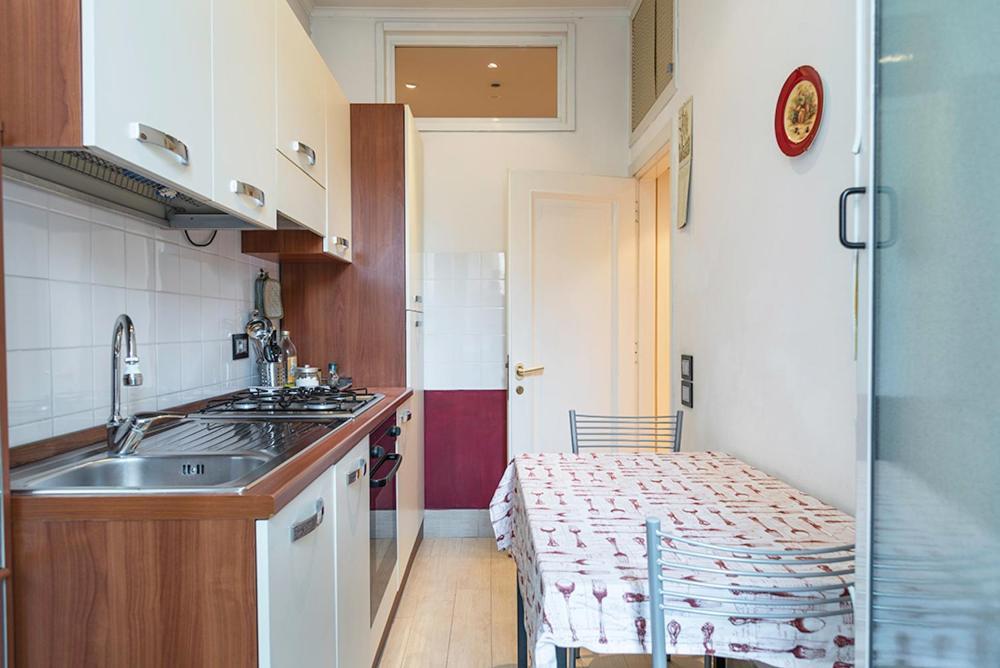 Tiberina Apartments - Rome Trastevere Luaran gambar