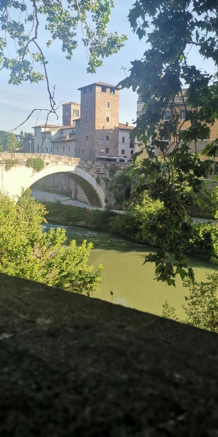 Tiberina Apartments - Rome Trastevere Luaran gambar